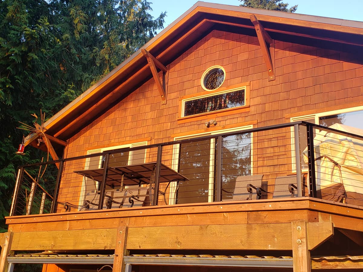 Cabin Railing System Cable Railing for a Lakeside Cabin – Muzata