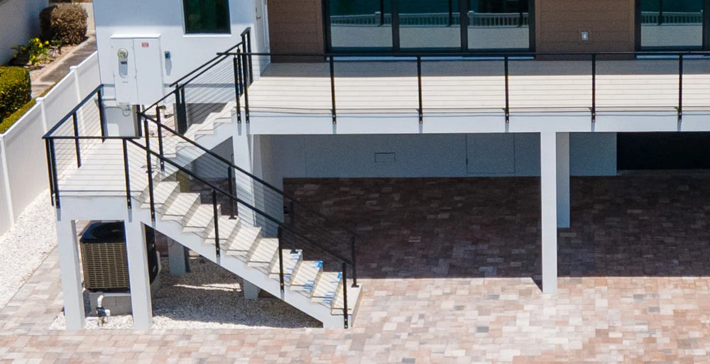 stair railing with side mount post
